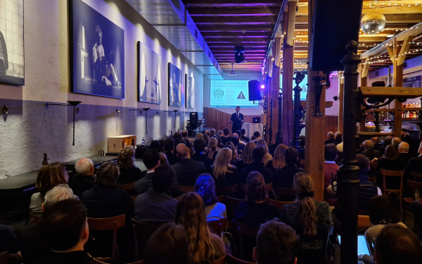 Neumitgliederapéro und Anwaltsforum