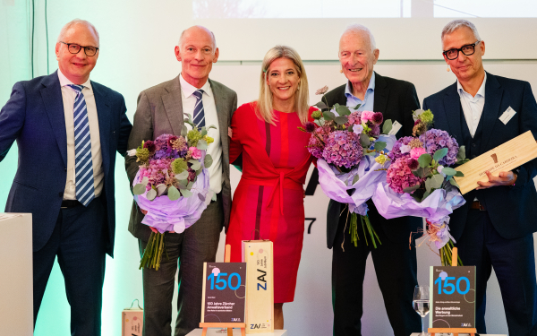 Zwei Magazine, ein grosser Moment - Die zweite Jubiläumsvernissage des ZAV